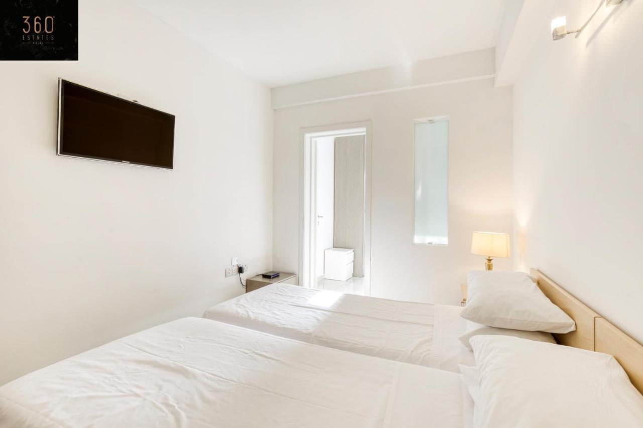 Centre Apt In St Julians/Pv With Spacious Living By 360 Estates Saint Julian's ภายนอก รูปภาพ